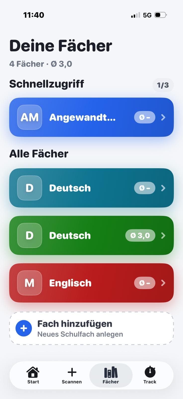 Die Fächerliste in Studytab, jedes Fach mit seinem Notenschnitt